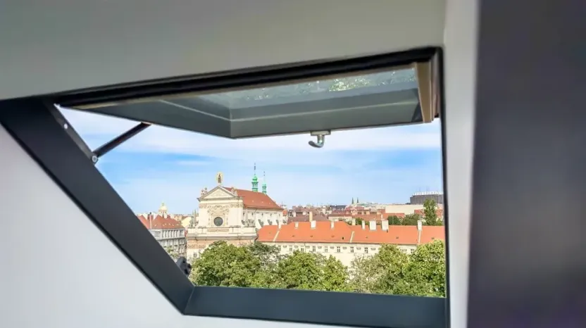 Pronájem kanceláře, Praha - Nové Město, Karlovo náměstí, 18 m2