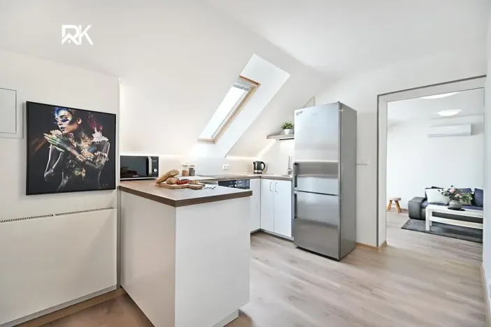 Pronájem bytu 2+kk, Kostelní Lhota, 57 m2