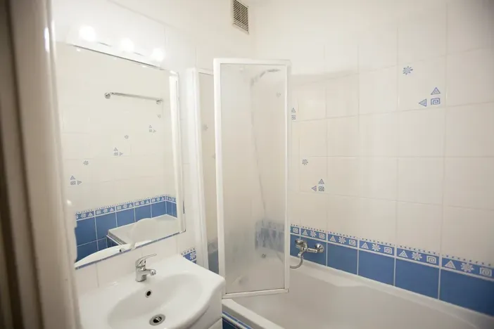 Prodej bytu 2+1, Praha, K lučinám, 54 m2