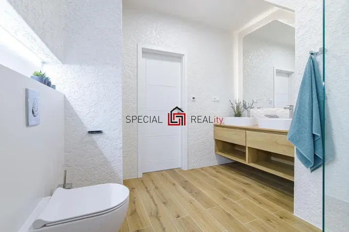 Prodej bytu 2+kk, Ostrava, Masná, 101 m2