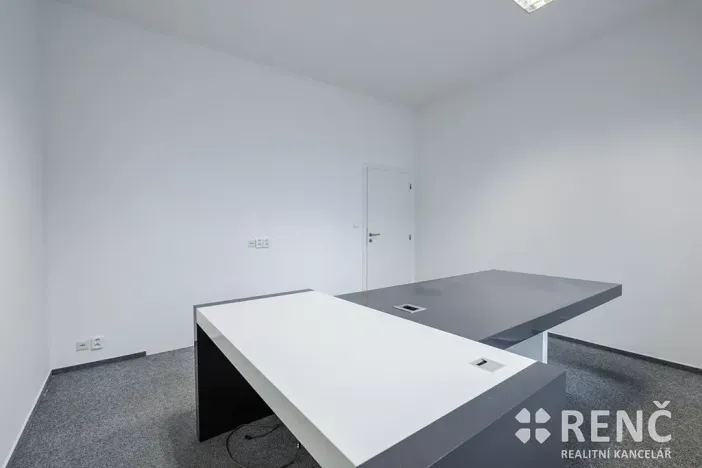 Prodej kanceláře, Brno, Příkop, 70 m2