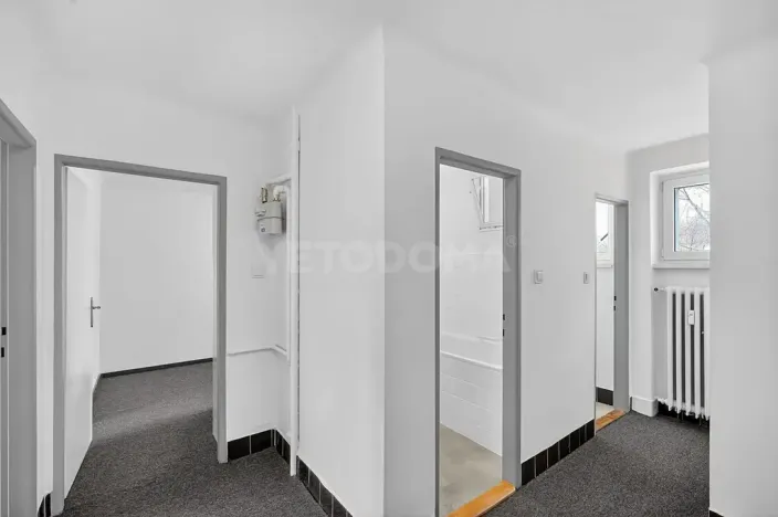 Prodej bytu 2+1, Plzeň, U Školky, 58 m2