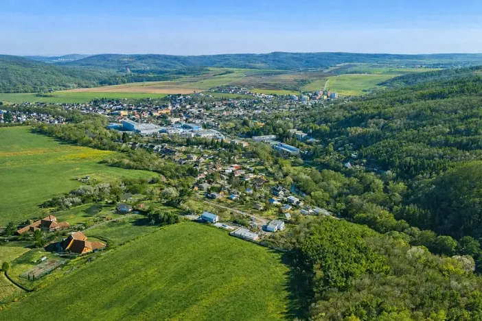 Prodej podílu pozemku, Veverská Bítýška, M. Kudeříkové, 6811 m2