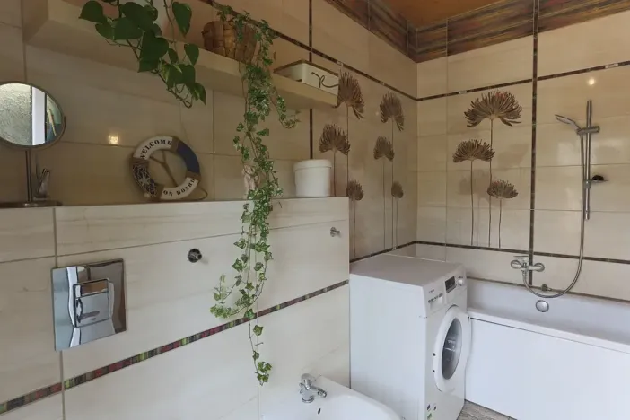 Prodej rodinného domu, Zadní Třebaň, 258 m2