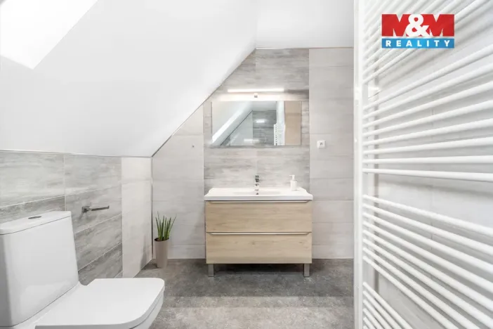 Prodej rodinného domu, Tanvald, Poštovní, 179 m2