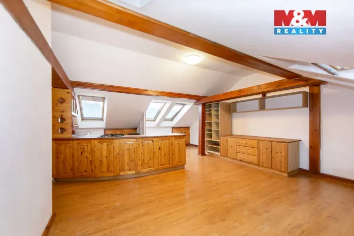 Prodej bytu 2+kk, Hořovice, Kosmonautů, 70 m2