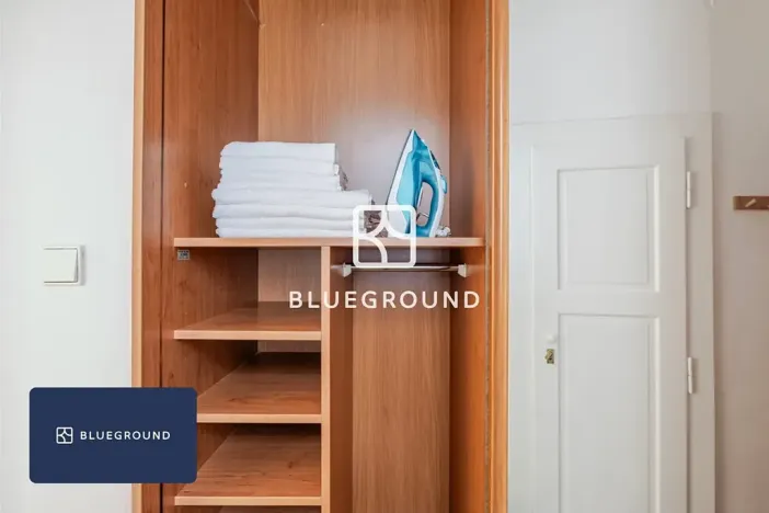 Pronájem bytu 1+kk, Praha - Smíchov, Ostrovského, 36 m2