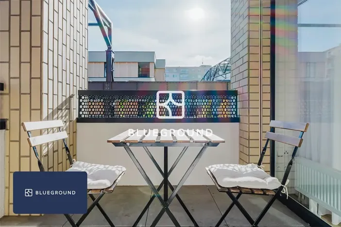 Pronájem bytu 2+kk, Praha - Holešovice, U Pergamenky, 58 m2