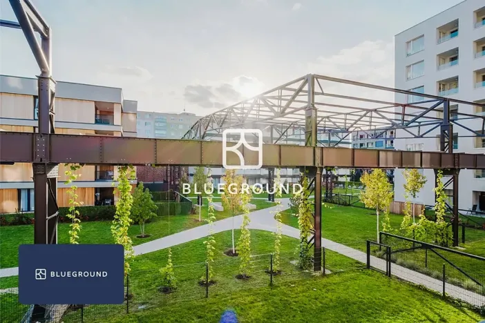 Pronájem bytu 2+kk, Praha - Holešovice, U Pergamenky, 58 m2