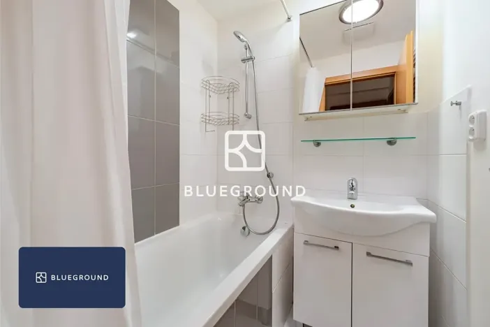 Pronájem bytu 3+kk, Praha - Dejvice, Kafkova, 65 m2