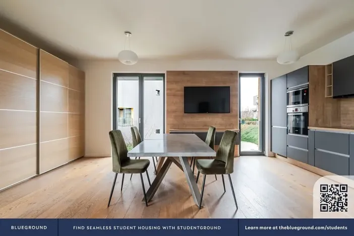 Pronájem bytu 3+kk, Praha - Libeň, Menclova, 94 m2