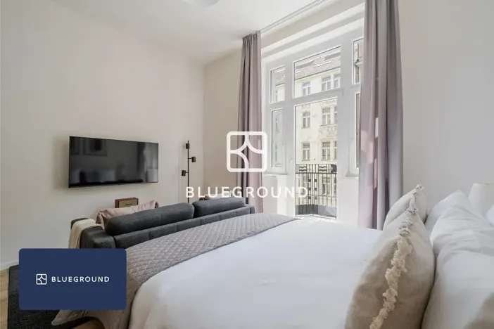 Pronájem bytu 1+kk, Praha - Bubeneč, Veletržní, 37 m2