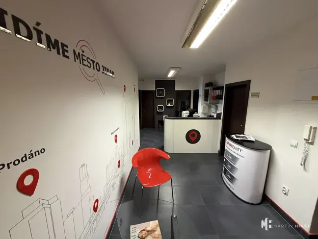 Pronájem kanceláře, Praha - Holešovice, Komunardů, 100 m2