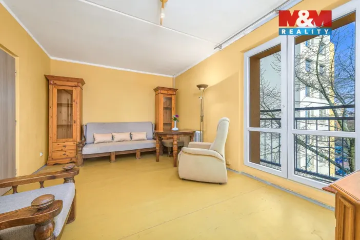 Prodej bytu 3+1, Pardubice - Studánka, Lidmily Malé, 57 m2