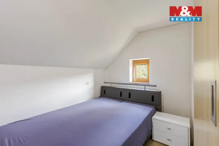 Prodej rodinného domu, Chřibská, 200 m2