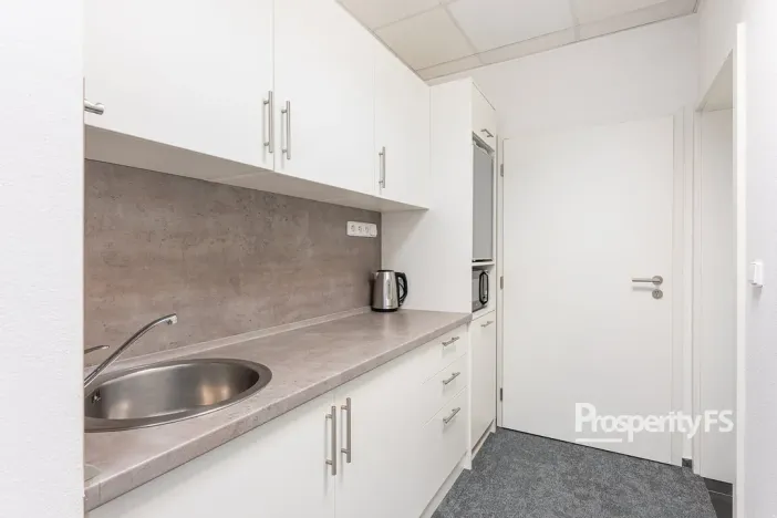 Pronájem kanceláře, Brno - Štýřice, Pražákova, 27 m2