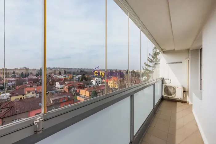 Prodej bytu 3+kk, Praha - Prosek, Lovosická, 67 m2
