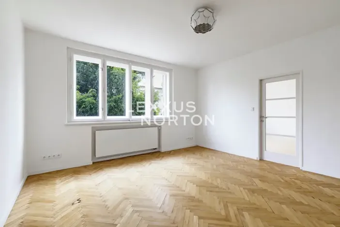 Pronájem rodinného domu, Praha - Stodůlky, K Fialce, 244 m2