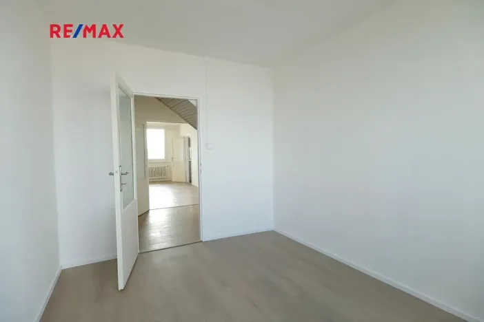 Pronájem bytu 4+1, Praha - Krč, V Štíhlách, 78 m2