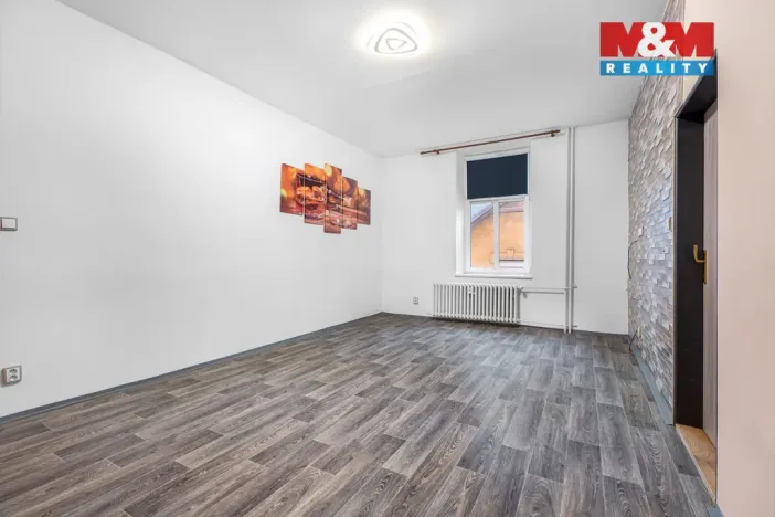 Prodej bytu 3+1, Desná - Desná II, Krkonošská, 101 m2