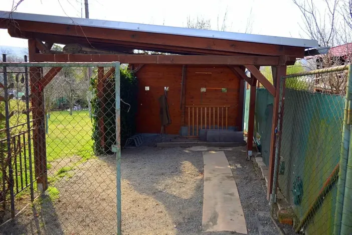 Pronájem chaty, Otrokovice, Hložkova, 17 m2