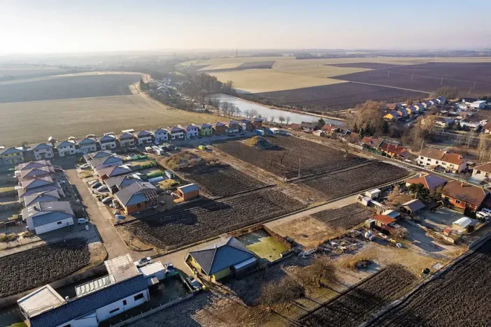 Prodej pozemku pro bydlení, Syrovice, 693 m2