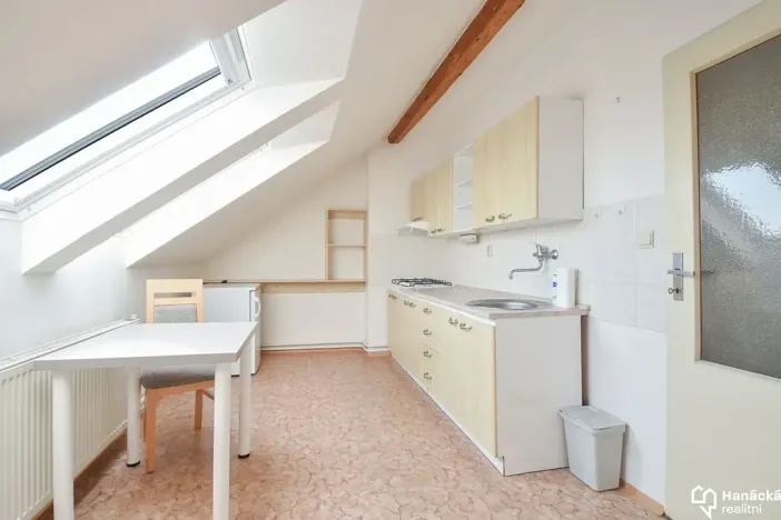 Prodej bytu 1+1, Olomouc, Přerovská, 33 m2