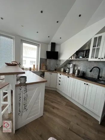 Pronájem bytu 2+kk, České Budějovice, Holečkova, 44 m2