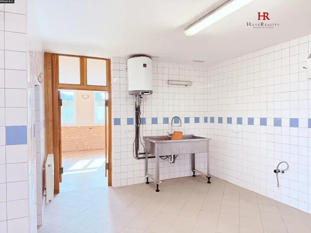 Pronájem restaurace, Mirošovice, Hlavní, 187 m2