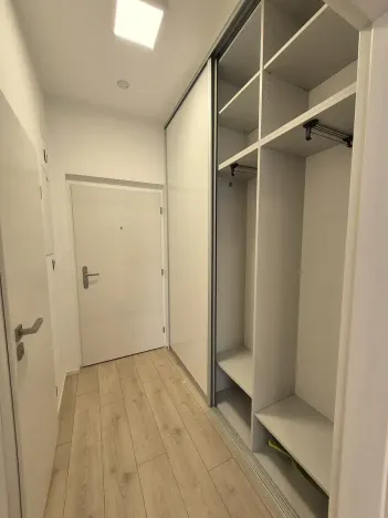 Prodej bytu 1+kk, Brno, Přadlácká, 29 m2