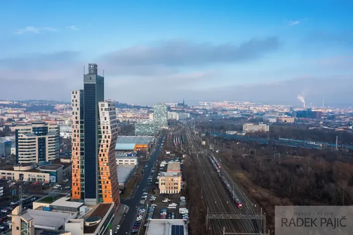 Prodej kanceláře, Brno, Pražákova, 272 m2