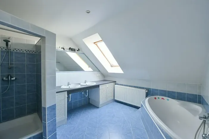 Prodej rodinného domu, Světice, 400 m2