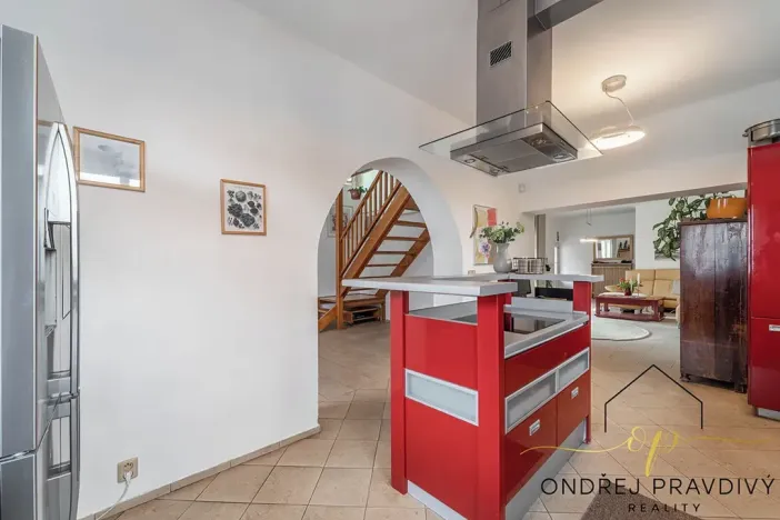 Prodej rodinného domu, Lety, Sokolská, 265 m2