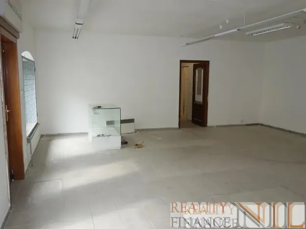 Pronájem obchodního prostoru, Dobřany, Lidická, 70 m2