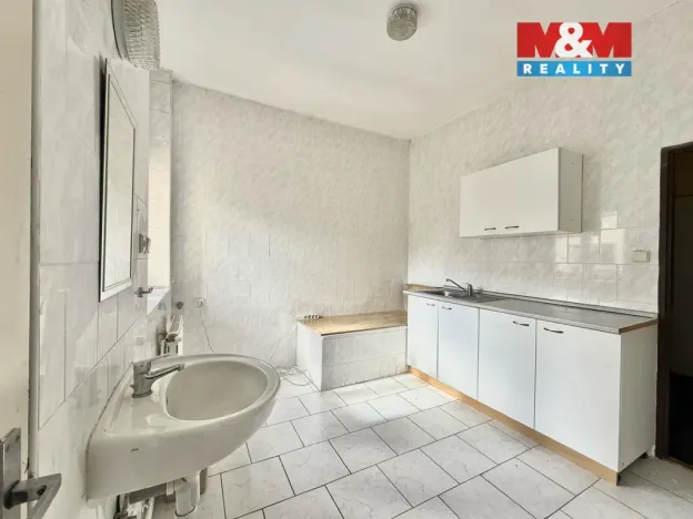 Pronájem kanceláře, Děčín, Březová, 97 m2