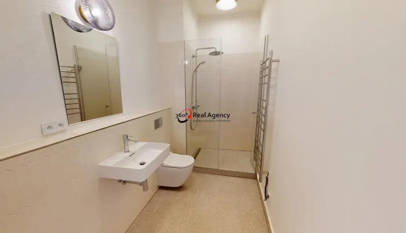 Pronájem bytu 2+kk, Praha - Nusle, Jaromírova, 52 m2