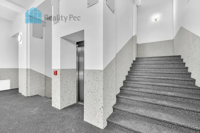 Prodej bytu 3+kk, Mladé Buky, 64 m2