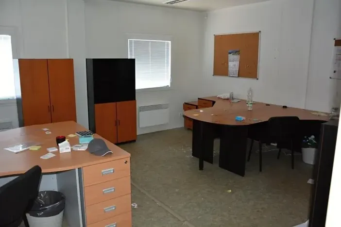 Prodej kanceláře, Kouty, 440 m2