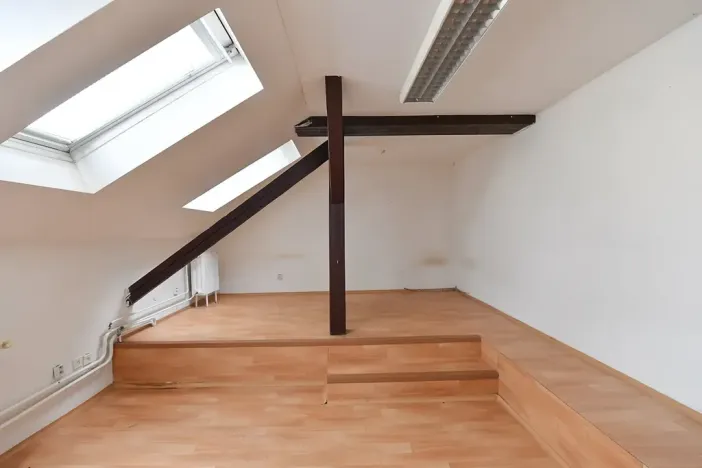 Prodej činžovního domu, Praha - Žižkov, Vlkova, 457 m2