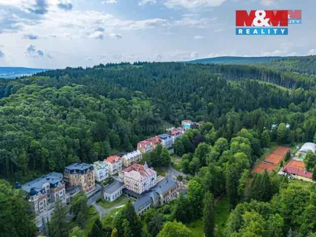 Prodej atypického bytu, Mariánské Lázně, Třebízského, 213 m2