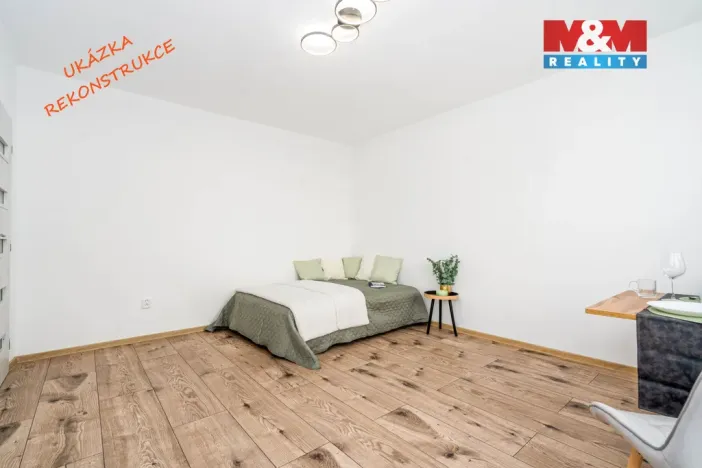 Prodej bytu 1+kk, Hradec Králové - Slezské Předměstí, Třebechovická, 35 m2