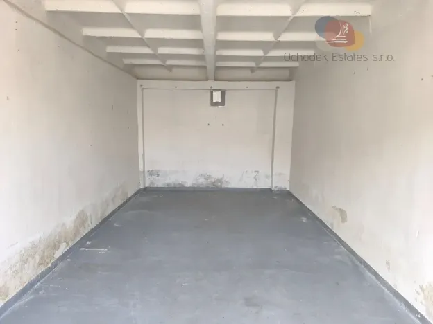 Pronájem garáže, Přerov, Kojetínská, 18 m2