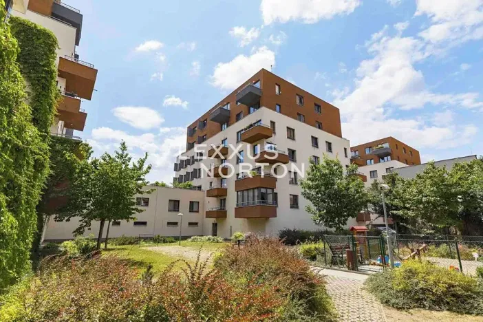 Pronájem bytu 2+kk, Praha - Holešovice, V háji, 52 m2