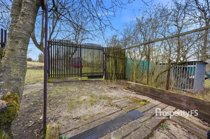 Prodej chaty, Ústí nad Labem - Ústí nad Labem-centrum, Solní stezka, 27 m2