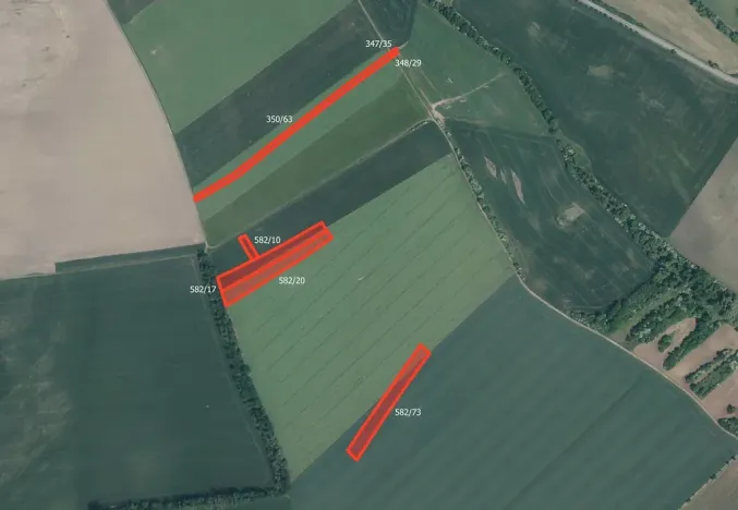 Prodej podílu pole, Rousínov, 18470 m2