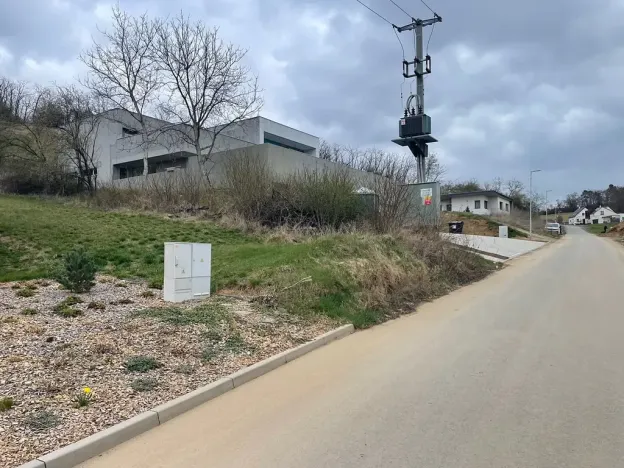 Prodej pozemku pro bydlení, Velatice, 2057 m2