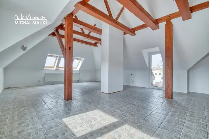 Pronájem bytu 3+kk, Hranice, Kropáčova, 142 m2