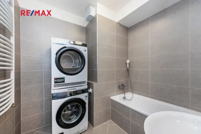 Prodej bytu 3+kk, Praha - Dolní Měcholupy, Kardausova, 84 m2