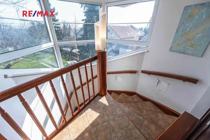 Pronájem bytu 2+kk, Dobříč, 80 m2