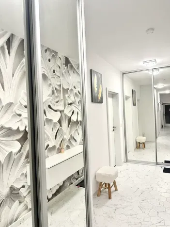 Pronájem bytu 4+kk, Praha - Strašnice, Zvěřinova, 117 m2